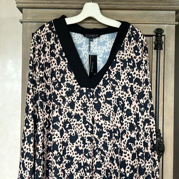 Eloquii Easy V Neck Cheetah La Vida Top Blouse size 24 - Picture 10 of 12